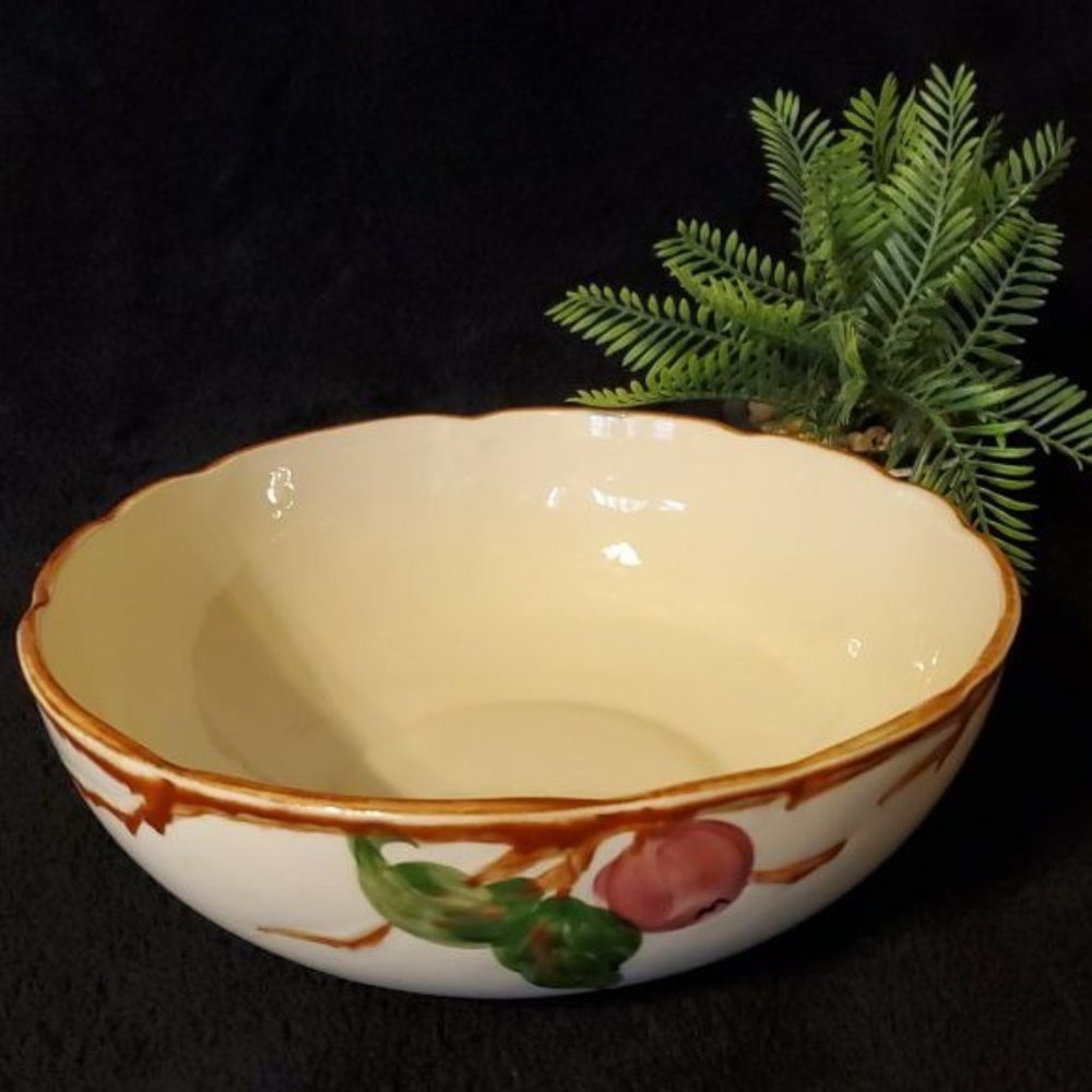 VTG Franciscan Apple Pattern 10" Large Salad Bowl